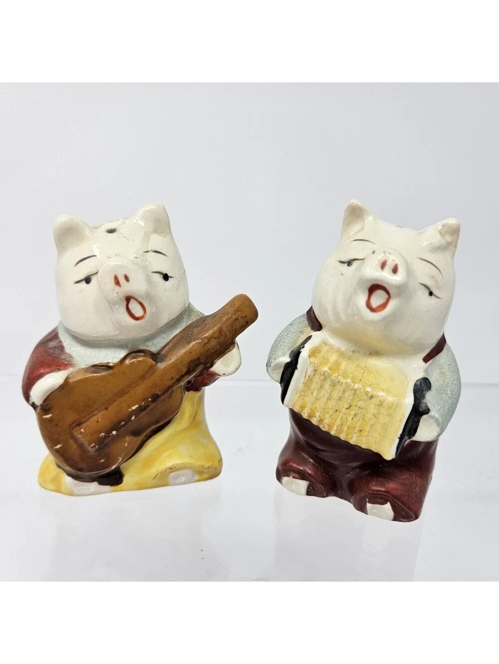 Vintage Anthropomorphic Musical Pigs Salt & Pepper Shakers Made In Japan